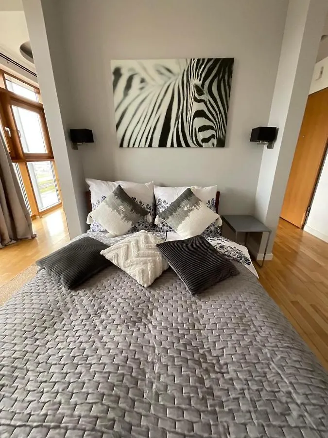 Dworzec Gdanski Apartament وارسو شقة